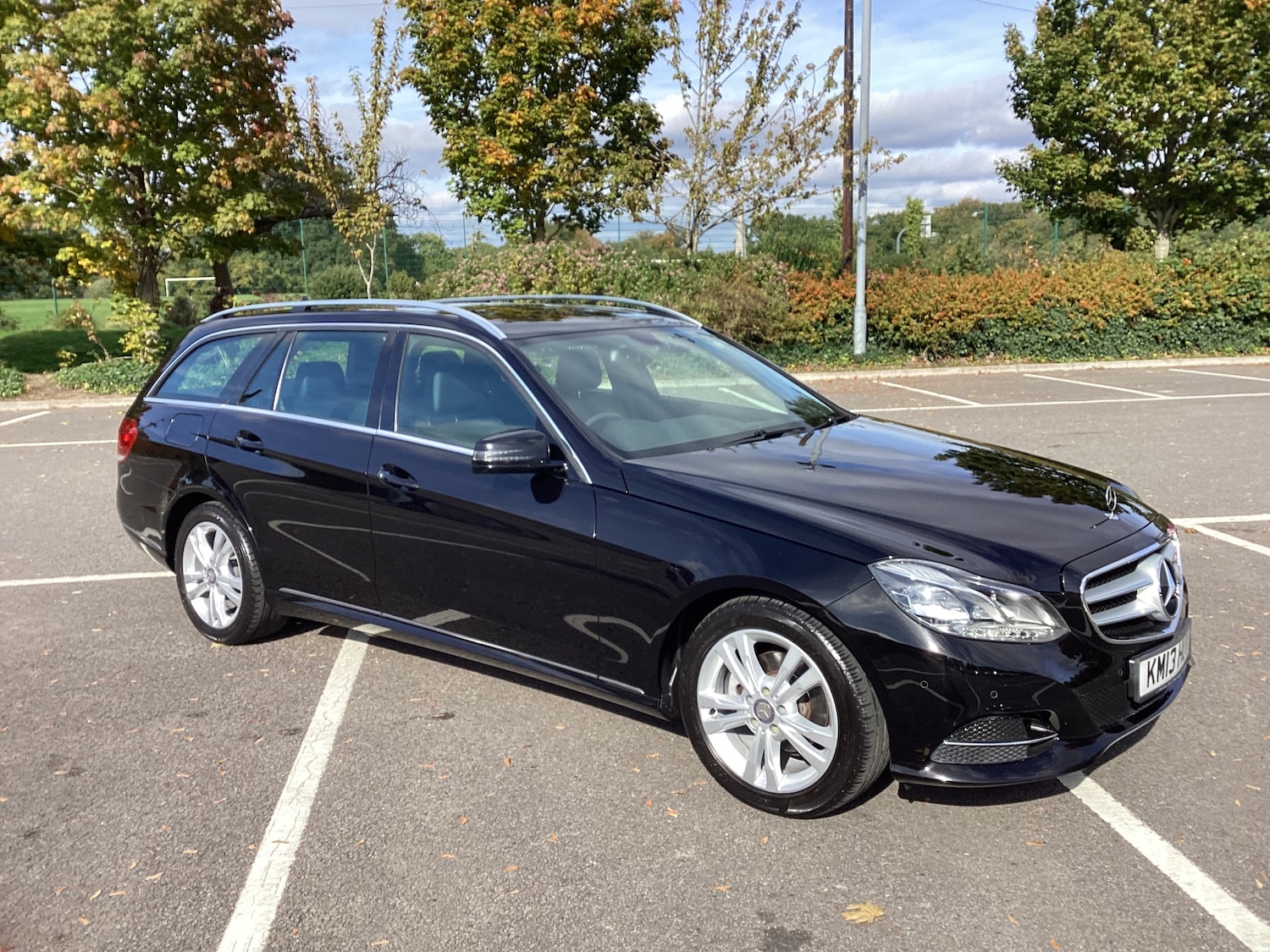 Used Mercedes-Benz E Class 2013 for sale - 76193748: Photo 1
