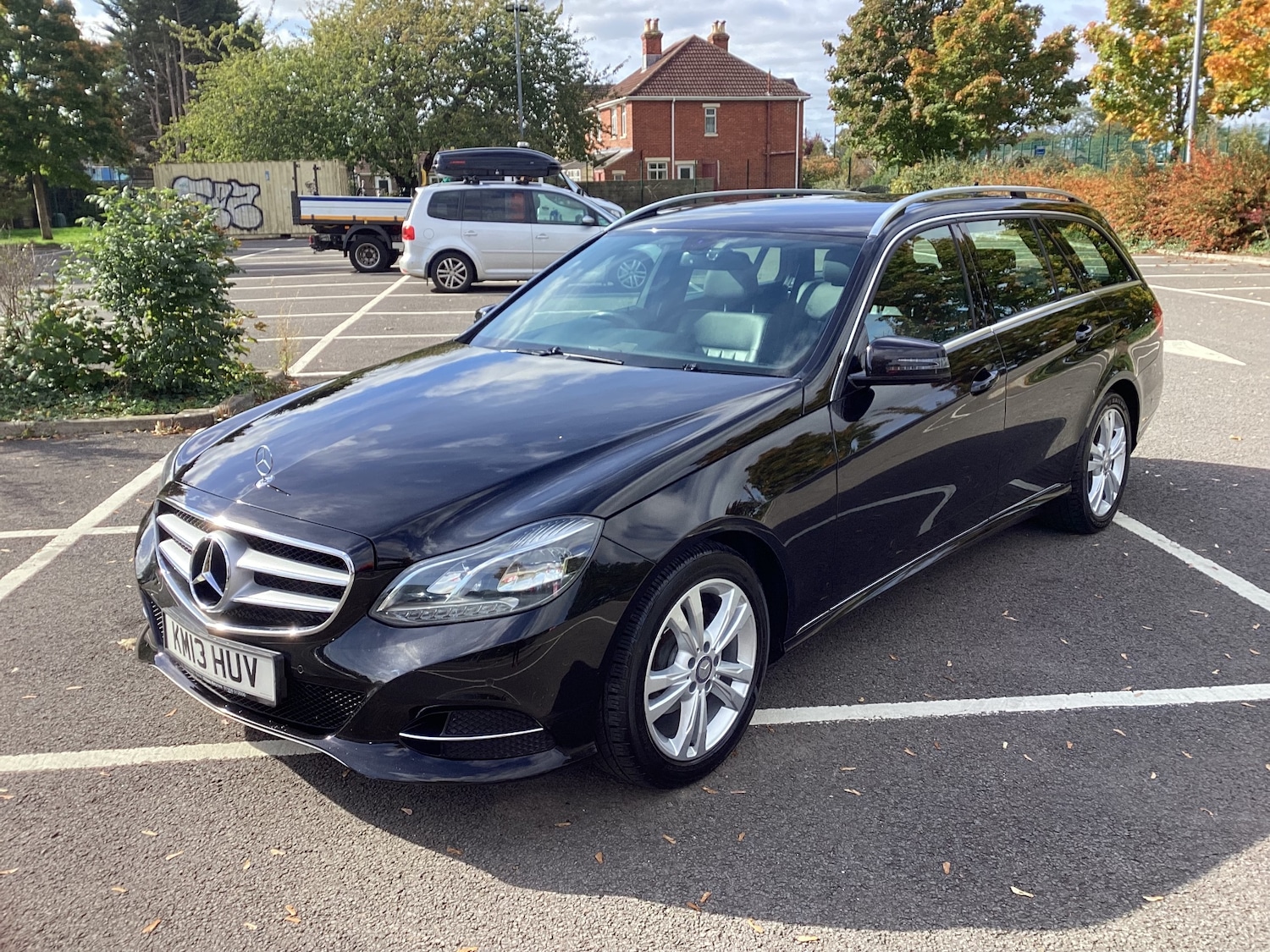 Used Mercedes-Benz E Class 2013 for sale - 76193748: Photo 3