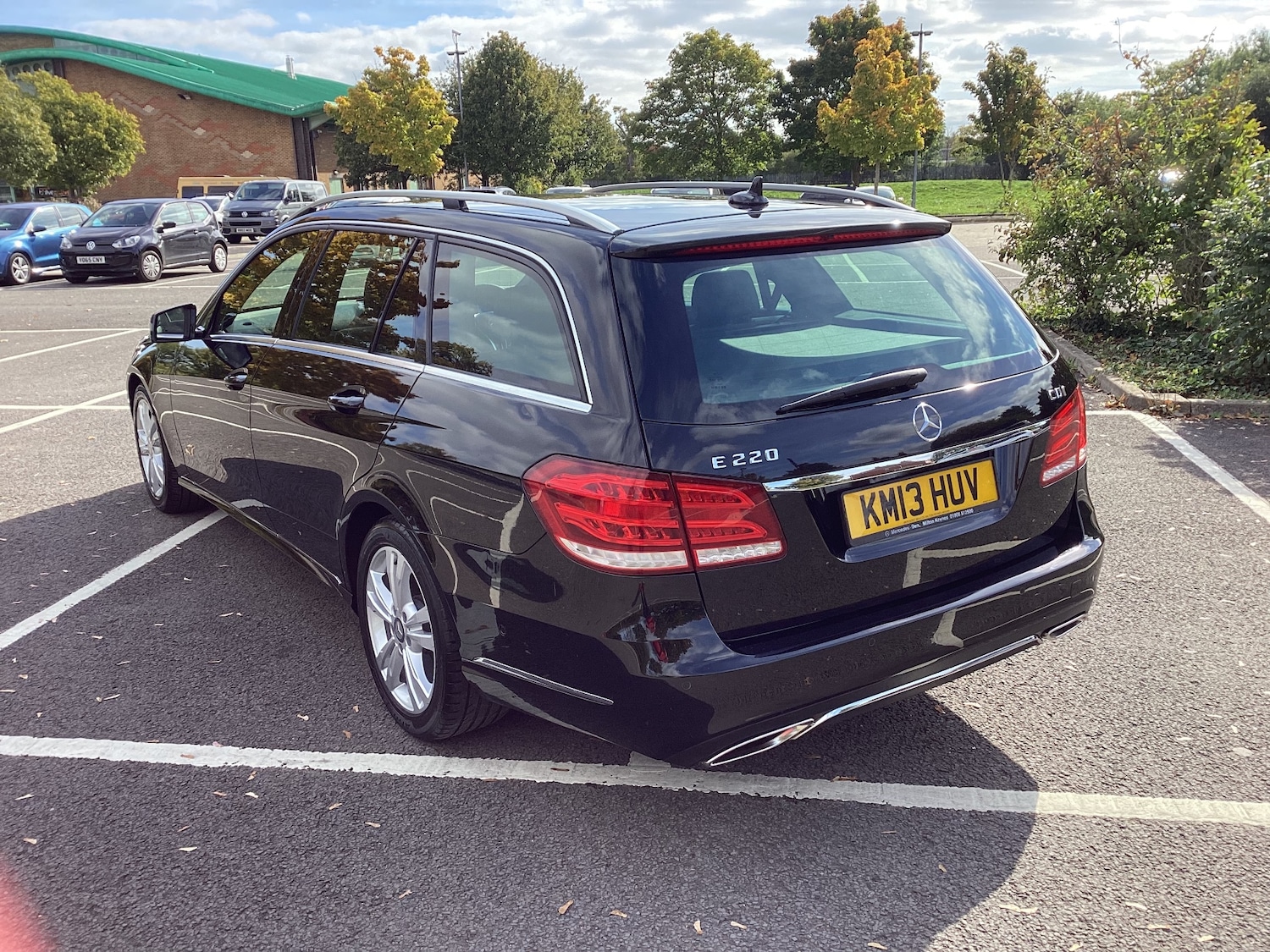 Used Mercedes-Benz E Class 2013 for sale - 76193748: Photo 5