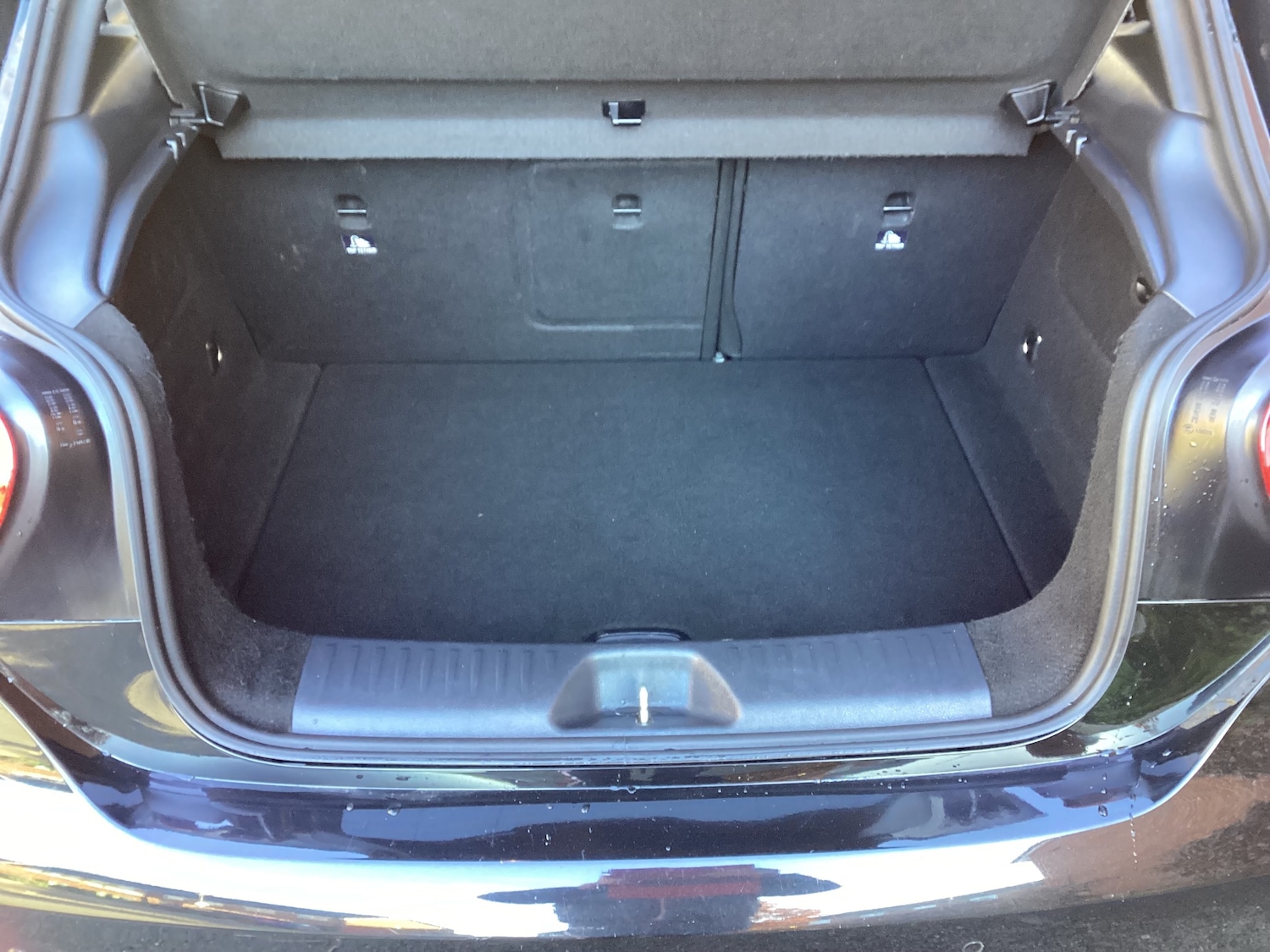 Used Mercedes-Benz A-Class 2013 for sale - 76693909: Photo 13