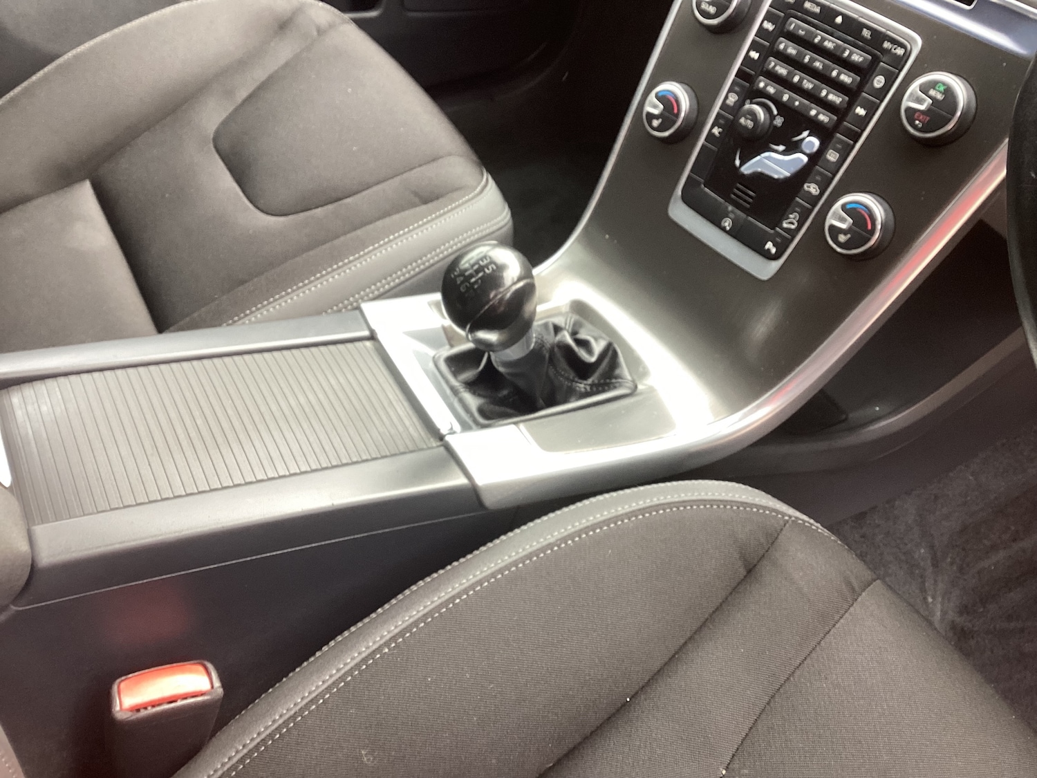 Used Volvo XC60 2014 for sale - 78177123: Photo 13