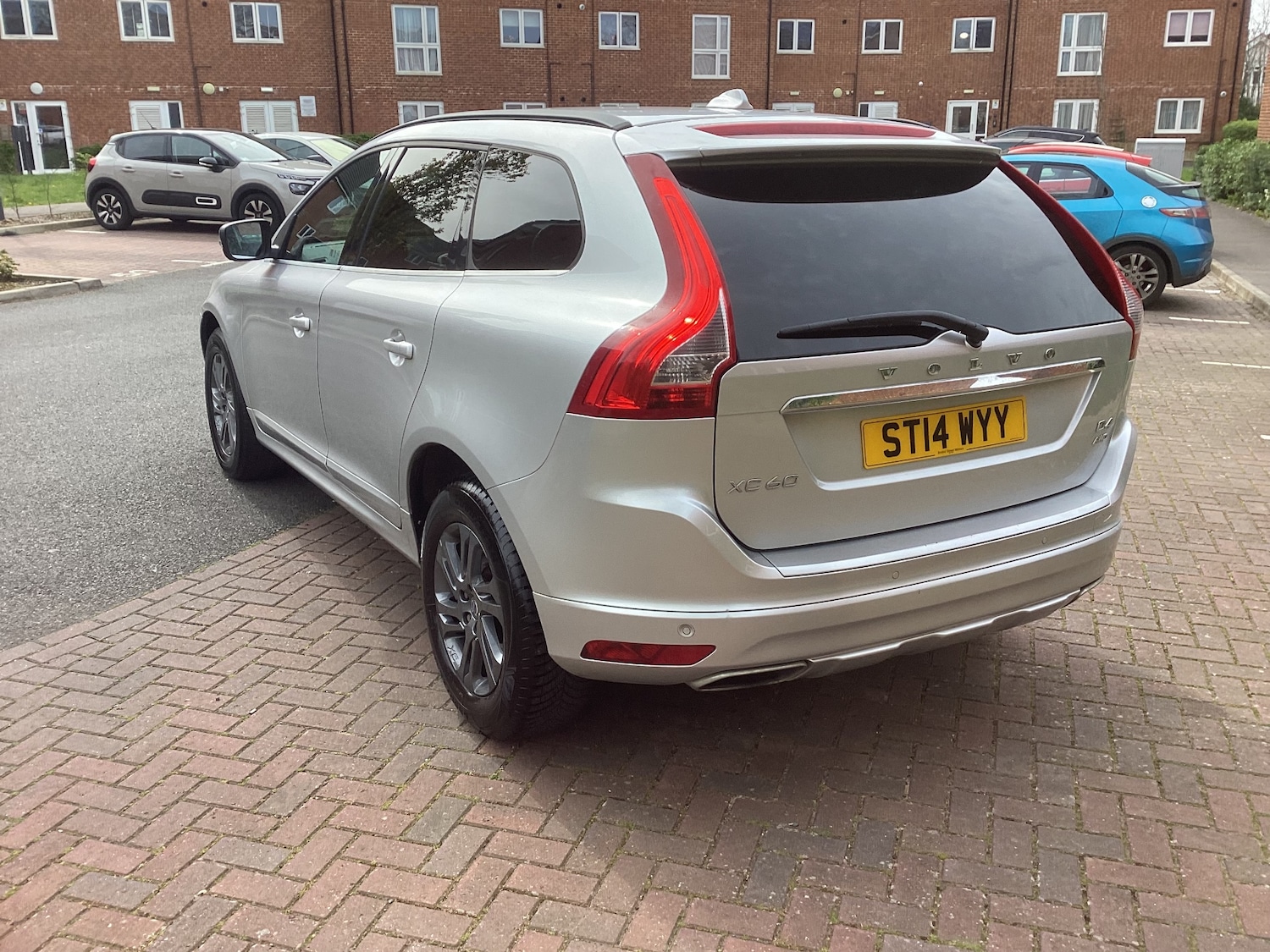 Used Volvo XC60 2014 for sale - 78177123: Photo 9