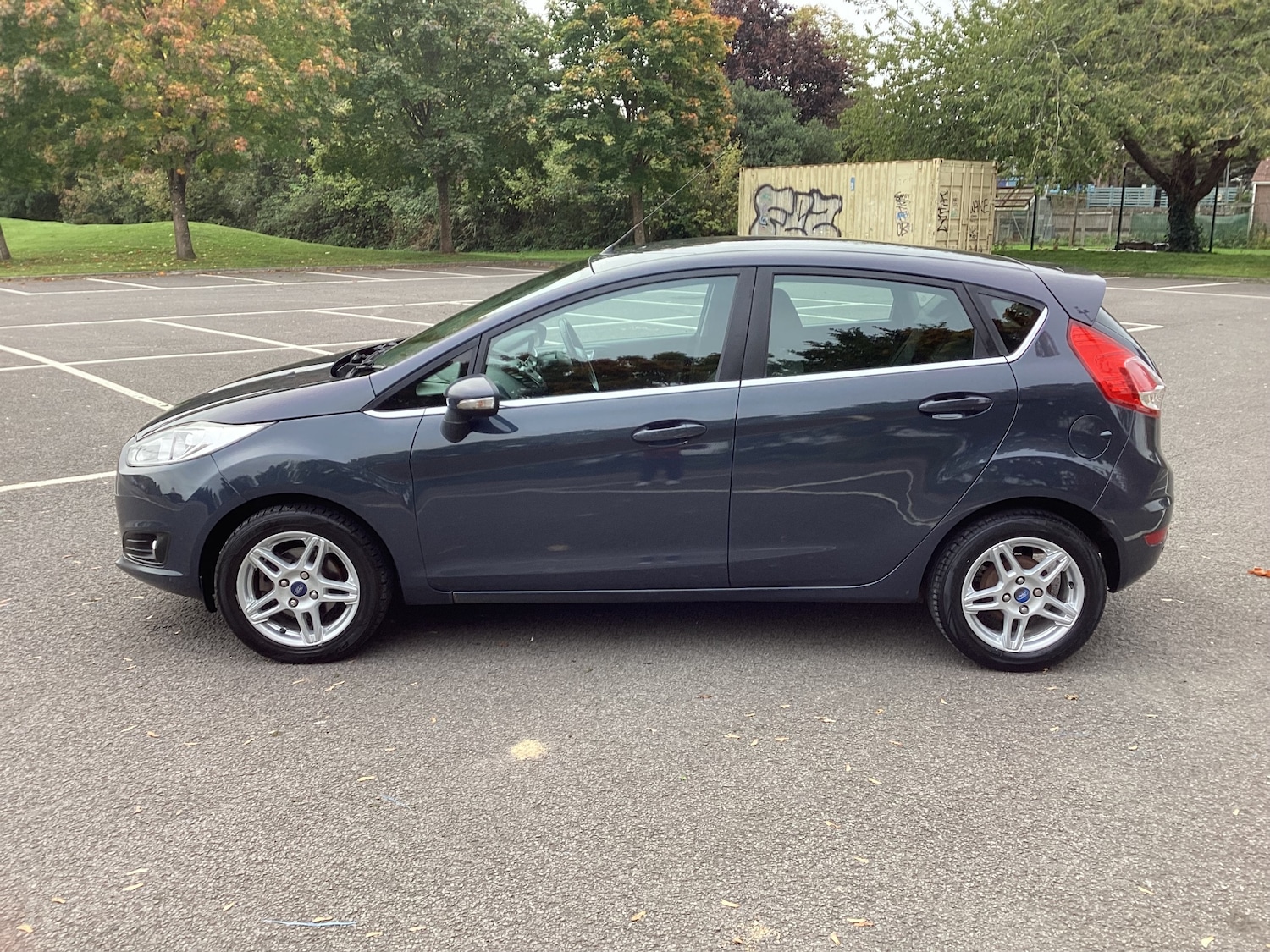 Used Ford Fiesta 2013 for sale - 76206242: Photo 4