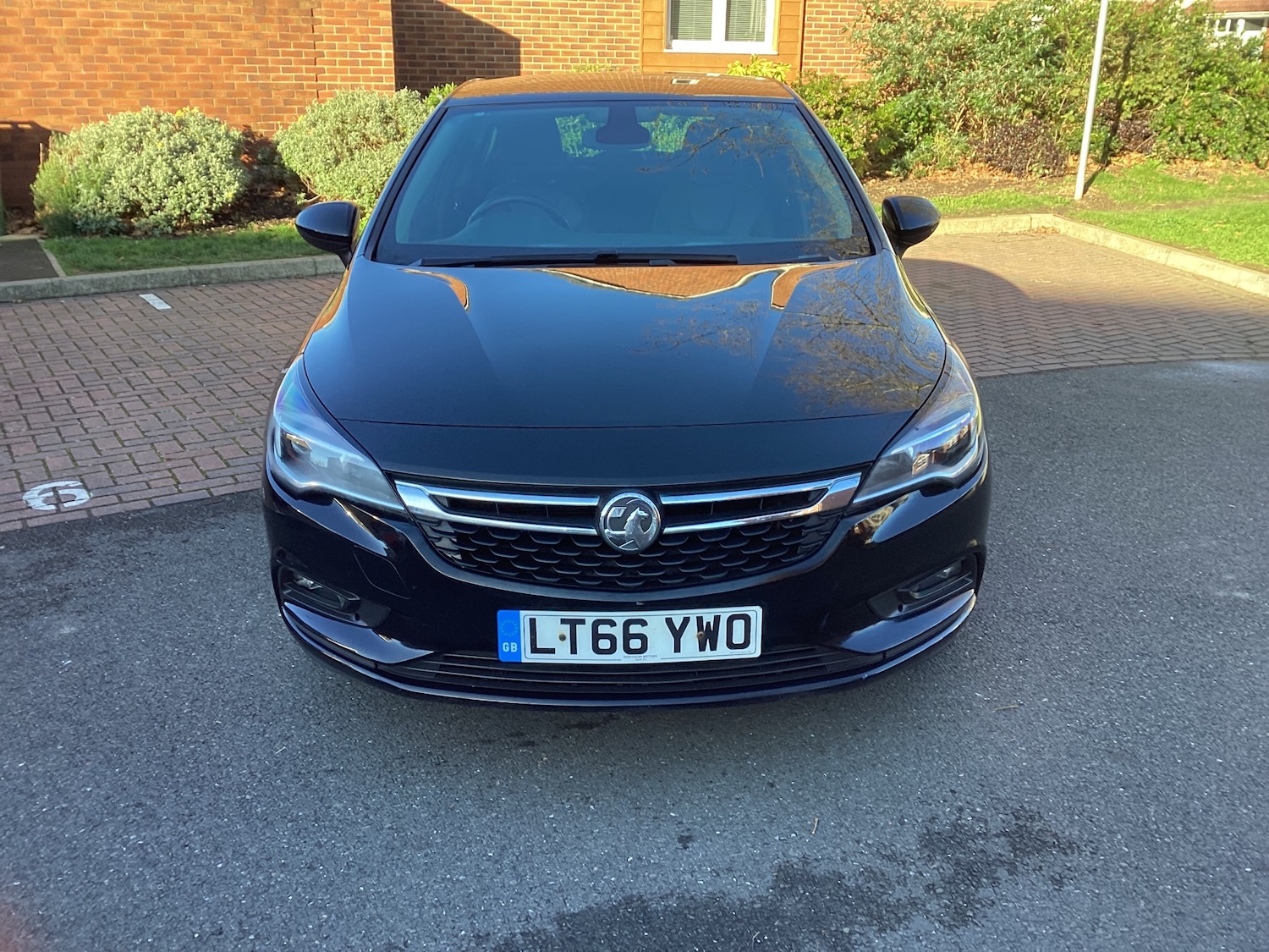 Used Vauxhall Astra 2016 for sale - 76693867: Photo 2