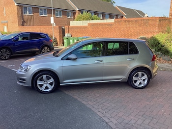 Used Volkswagen Golf 2015 for sale - 79466725: Photo