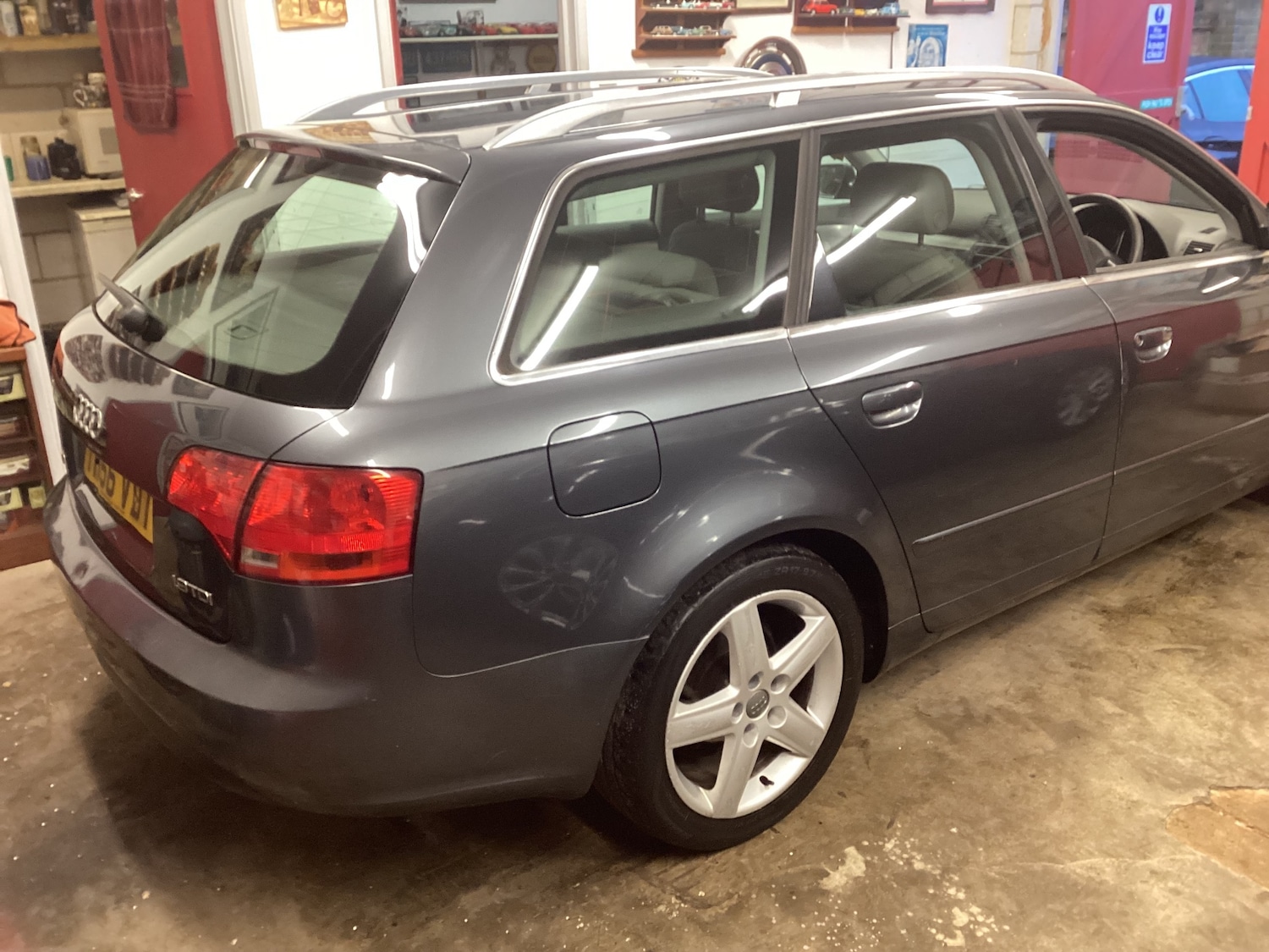 Used Audi A4 2006 for sale - 77270697: Photo 3