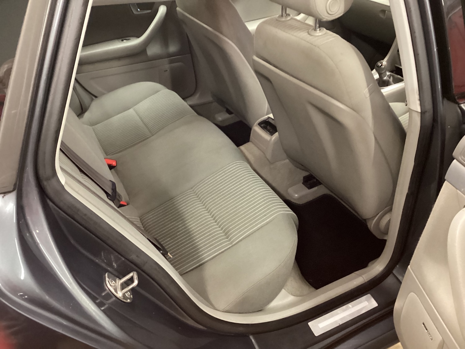 Used Audi A4 2006 for sale - 77270697: Photo 8