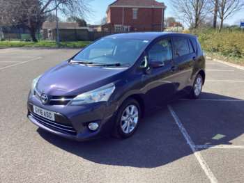 Used Toyota Verso 2016 for sale - 74232640: Photo