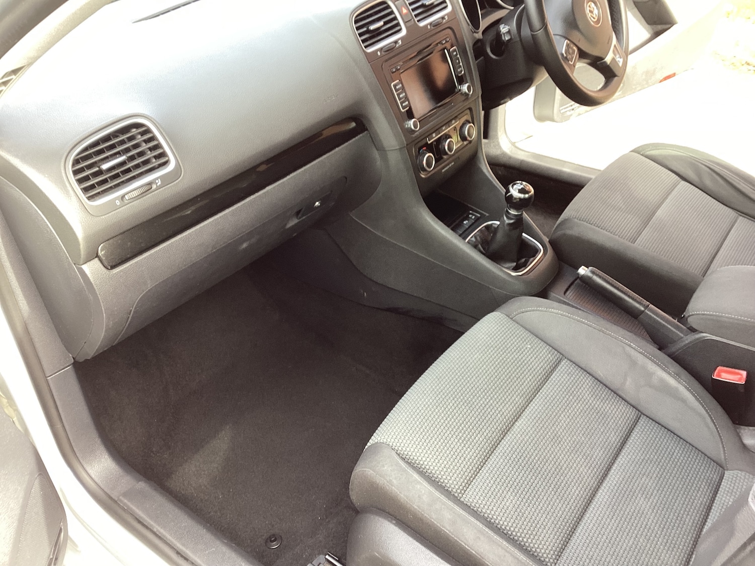 Used Volkswagen Golf 2012 for sale - 77818535: Photo 11