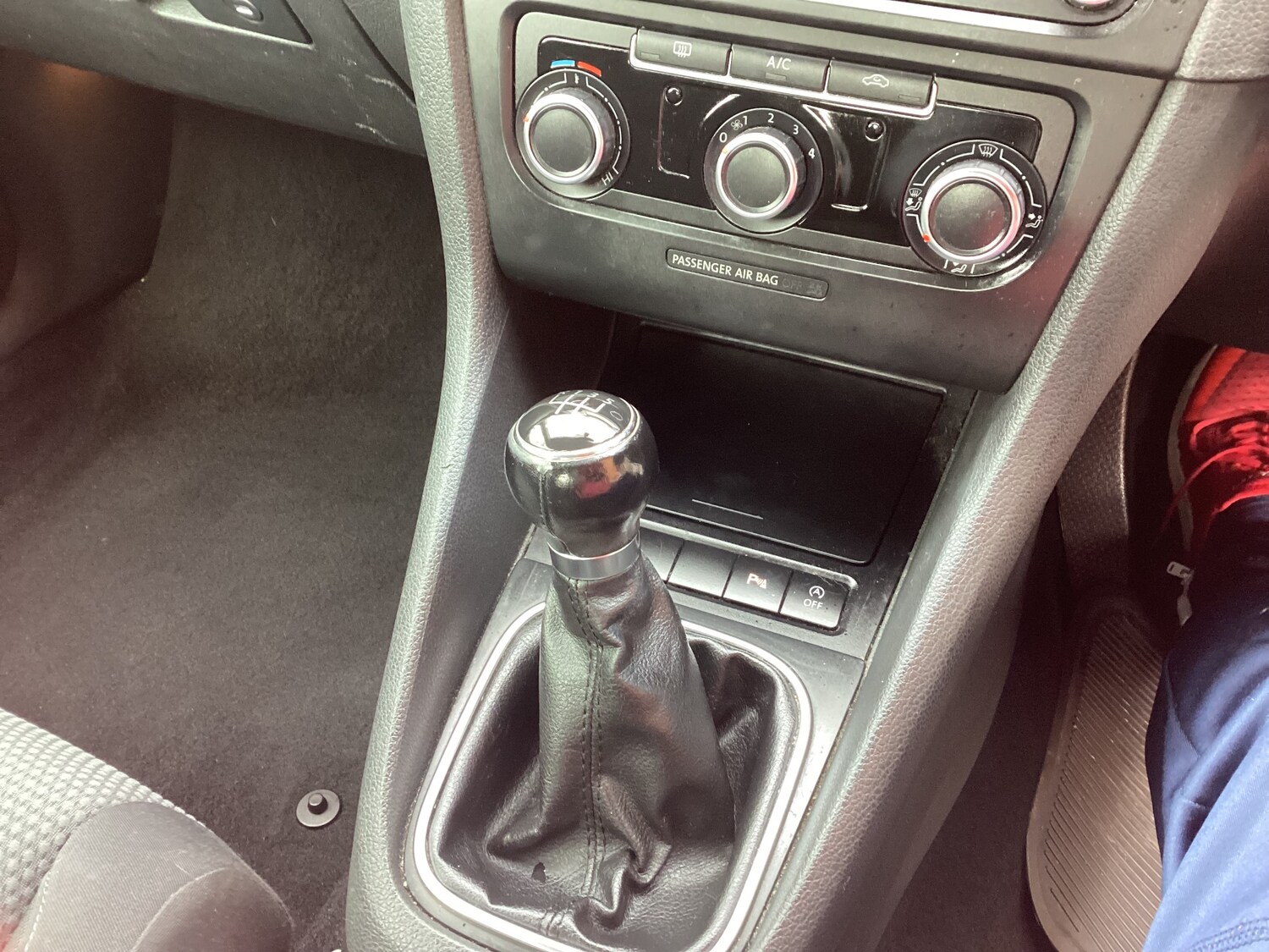 Used Volkswagen Golf 2012 for sale - 77818535: Photo 17