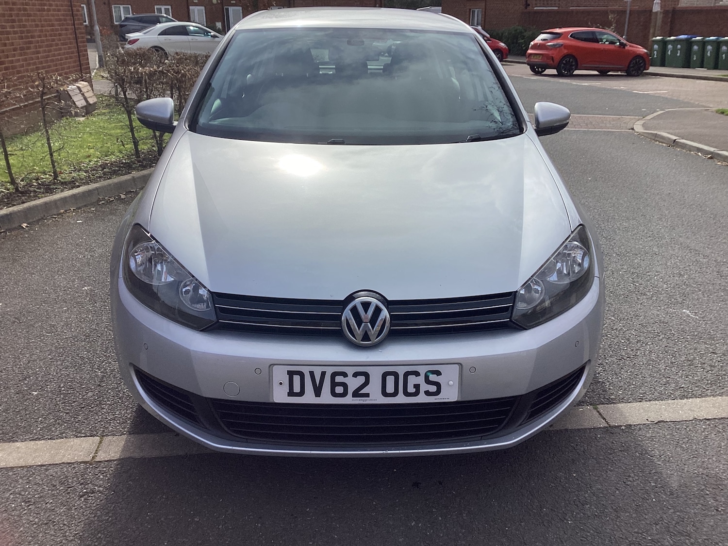 Used Volkswagen Golf 2012 for sale - 77818535: Photo 2