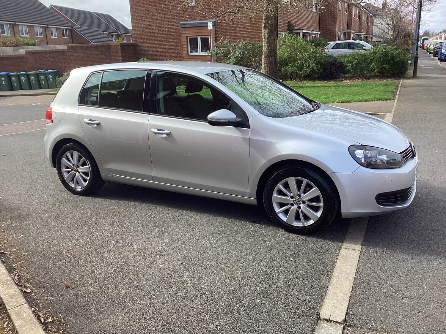 Used Volkswagen Golf 2012 for sale - 77818535: Photo 8