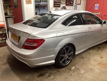 Used Mercedes-Benz C Class 2014 for sale - 78010981: Photo