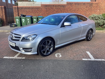 Used Mercedes-Benz C Class 2014 for sale - 78010981: Photo