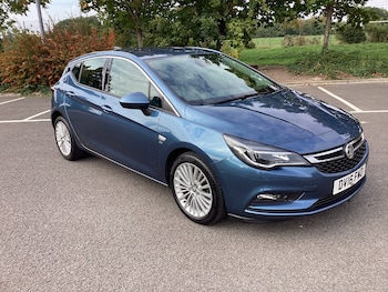 Vauxhall - Astra