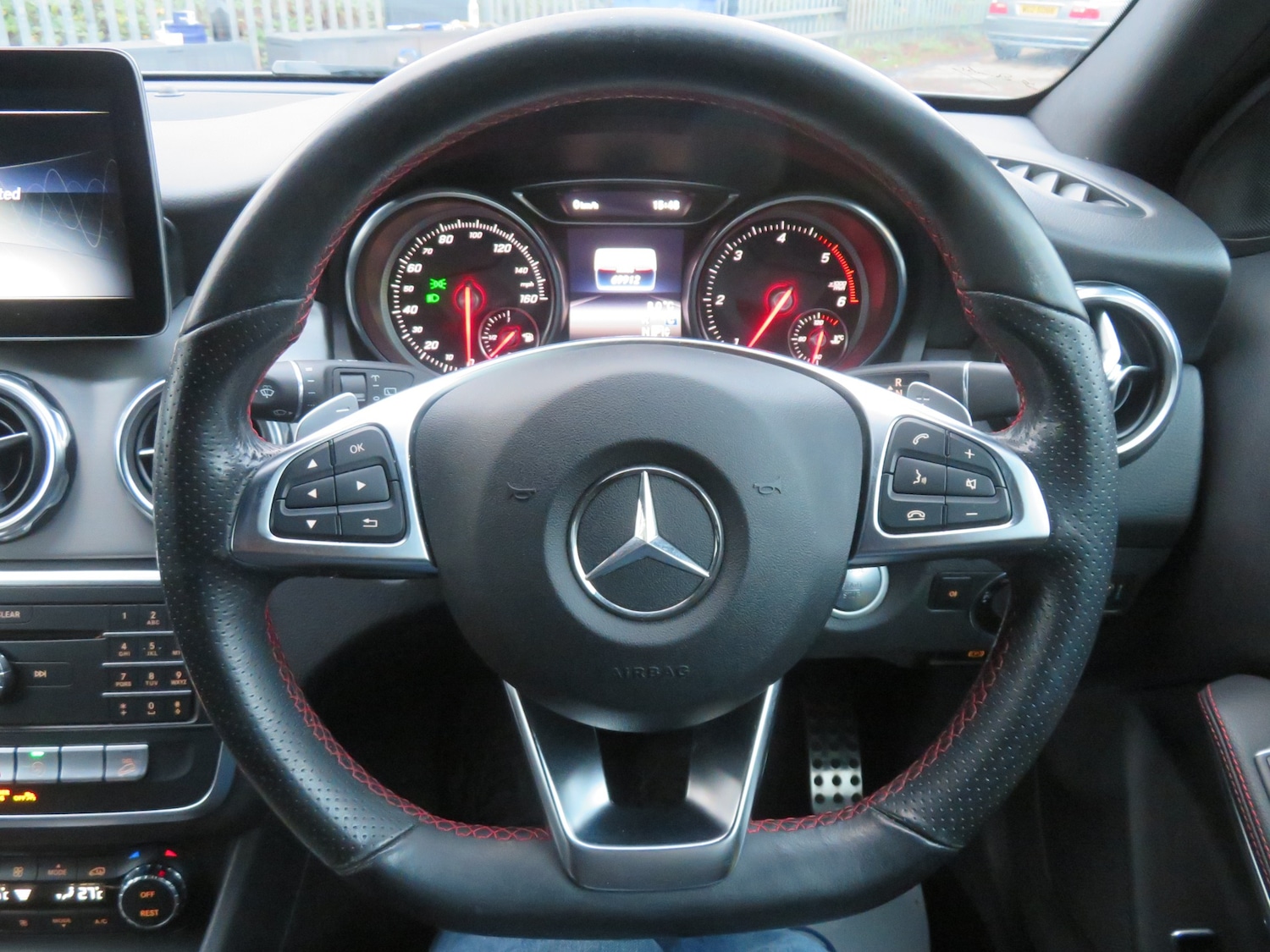 Used Mercedes-Benz GLA 2019 for sale - 76595474: Photo 25