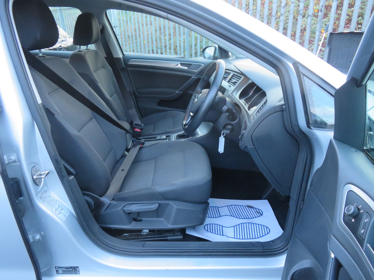 Used Volkswagen Golf 2016 for sale - 77028281: Photo 11