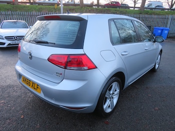 Used Volkswagen Golf 2016 for sale - 77028281: Photo