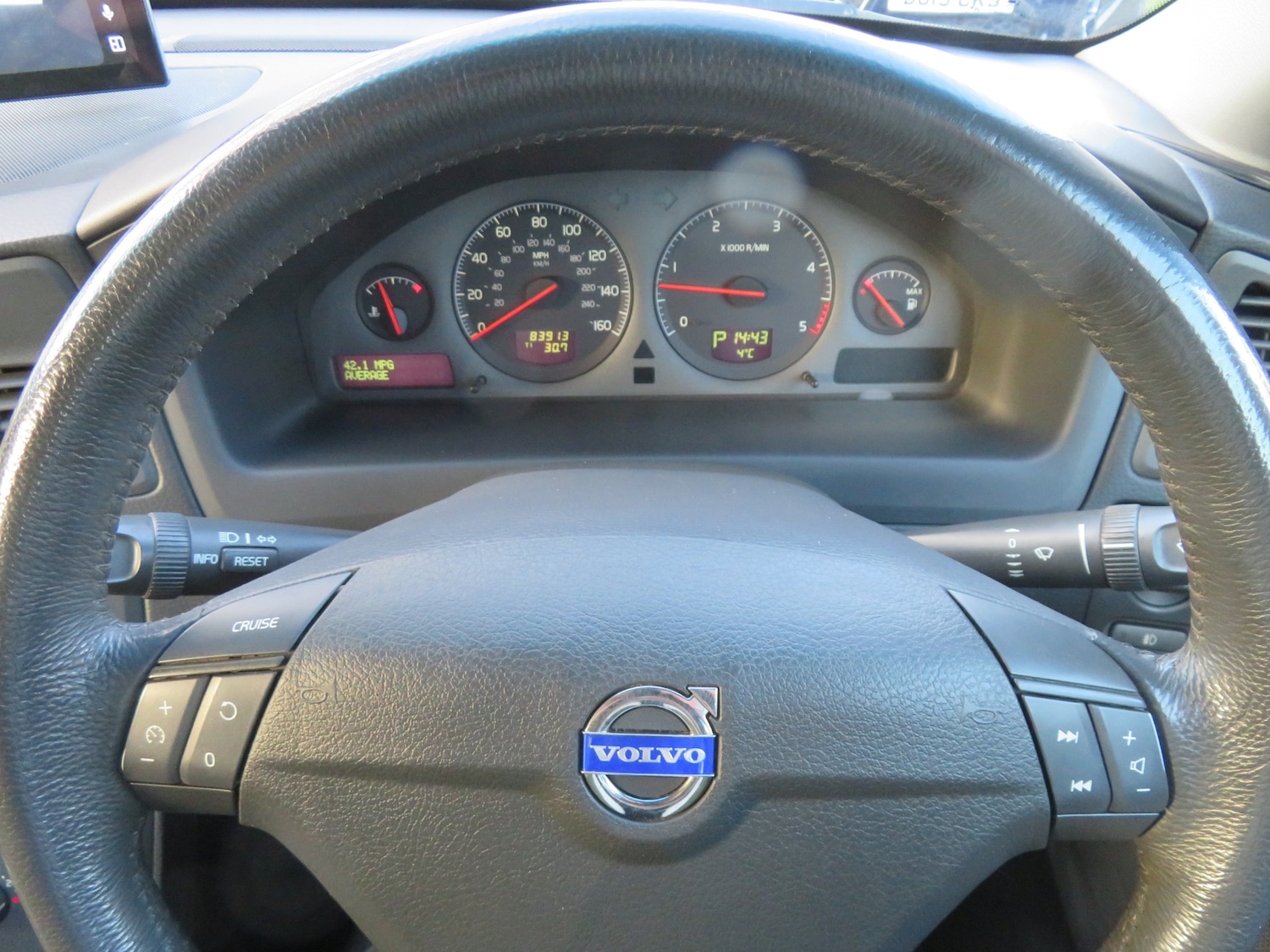 Used Volvo S60 2002 for sale - 76637655: Photo 25