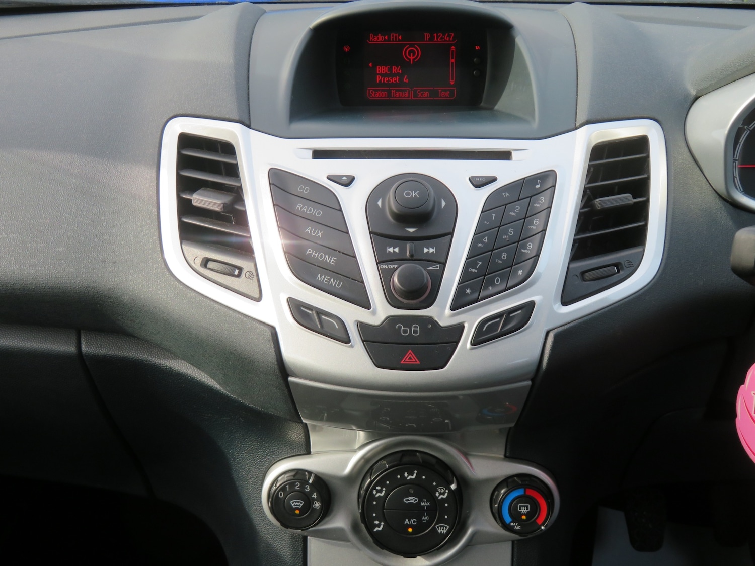 Used Ford Fiesta 2012 for sale - 77595515: Photo 16