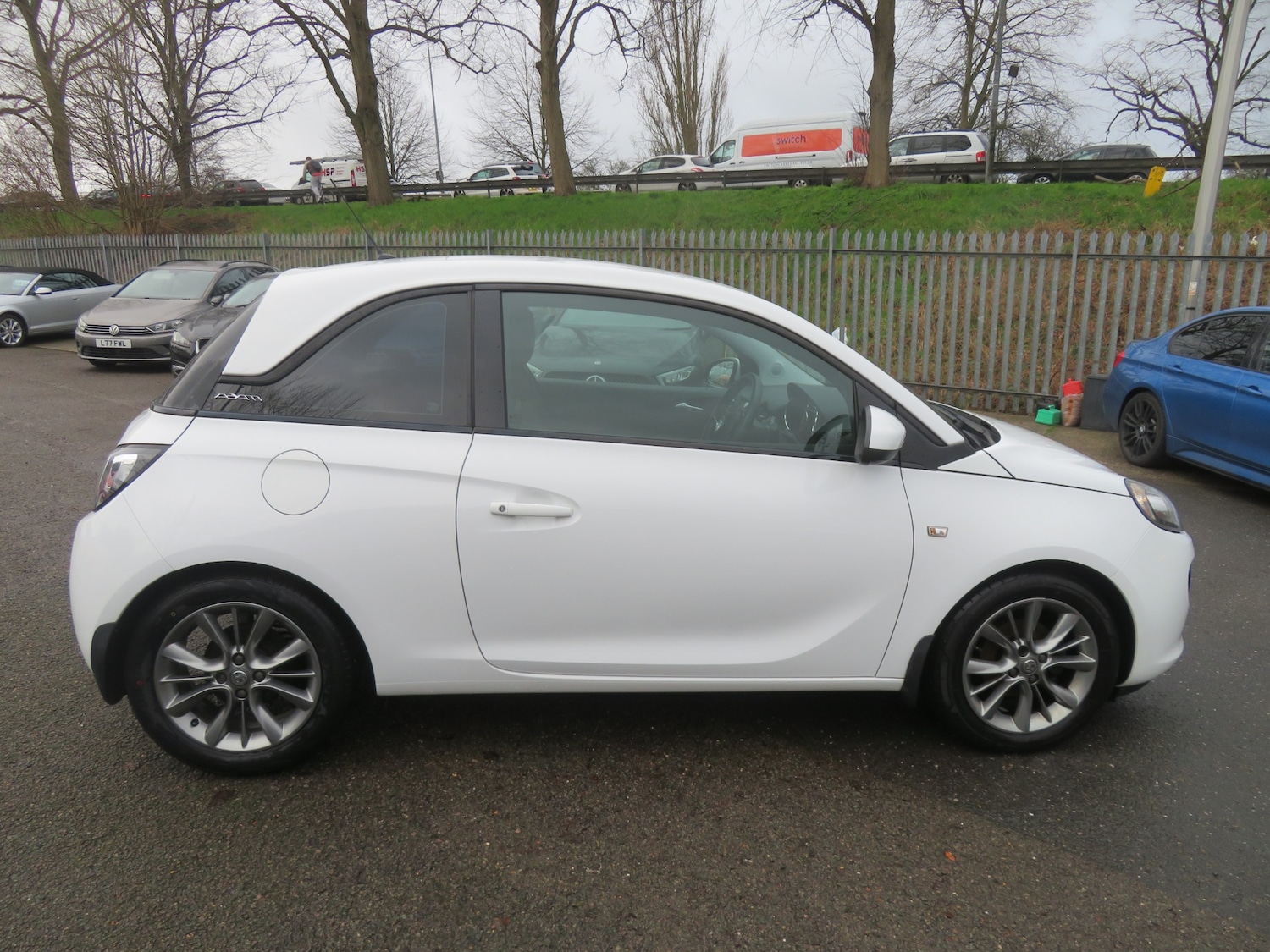 Used Vauxhall ADAM 2015 for sale - 77622588: Photo 3