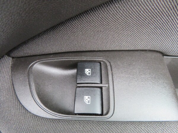 Used Vauxhall ADAM 2013 for sale - 76268701: Photo 16