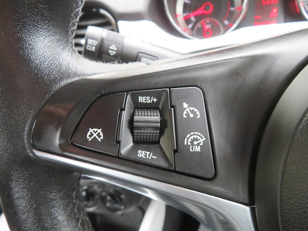Used Vauxhall ADAM 2013 for sale - 76268701: Photo 29