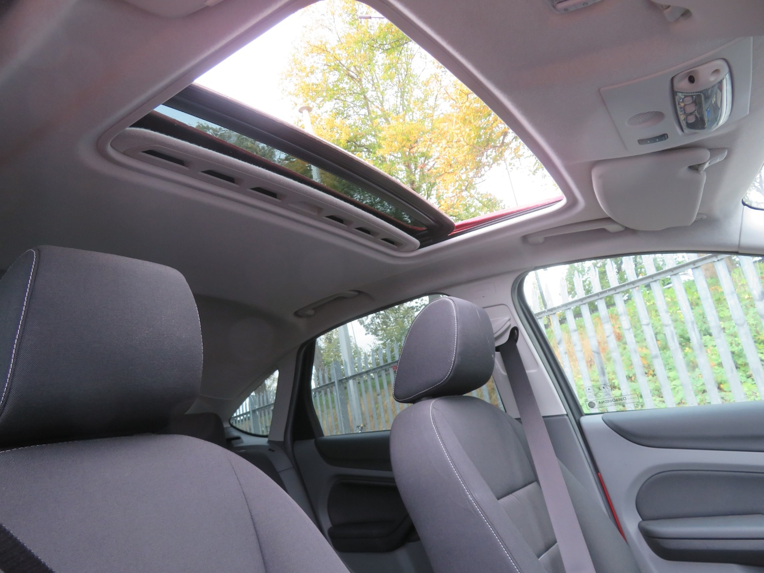 Used Ford Focus 2008 for sale - 76174310: Photo 15