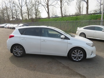 Used Toyota Auris 2013 for sale - 77991840: Photo