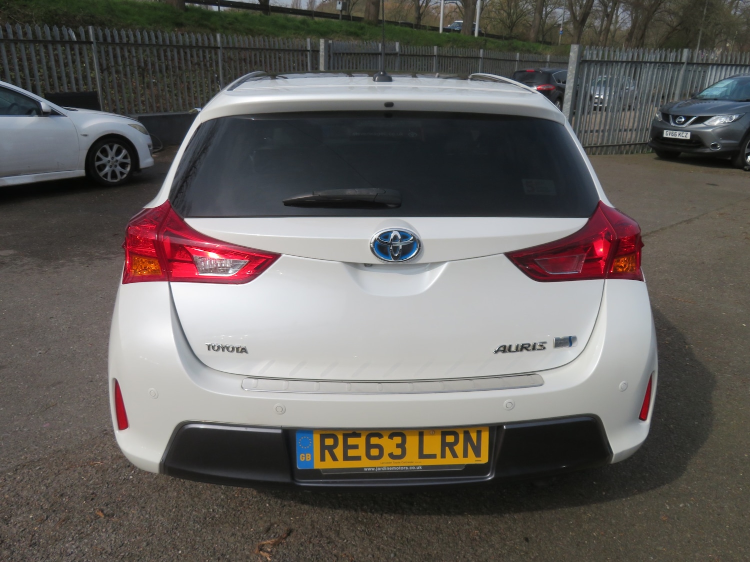 Used Toyota Auris 2013 for sale - 77991840: Photo 5