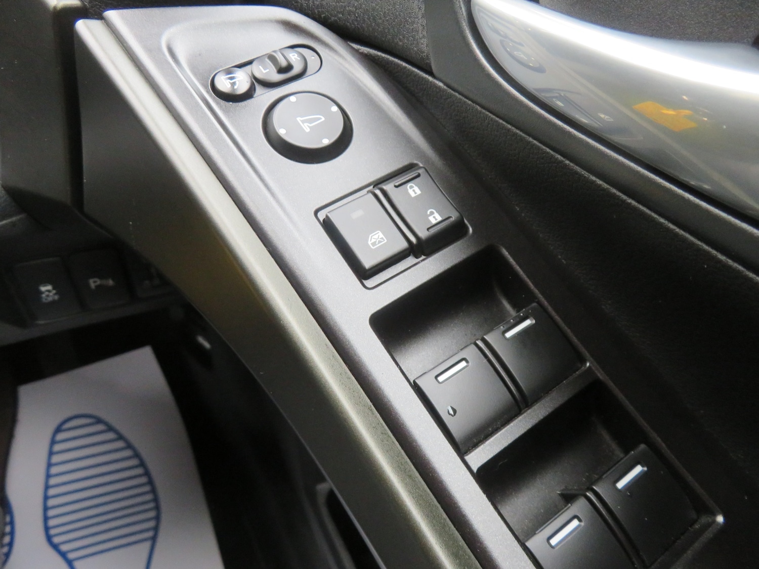 Used Honda Civic 2016 for sale - 76492119: Photo 17