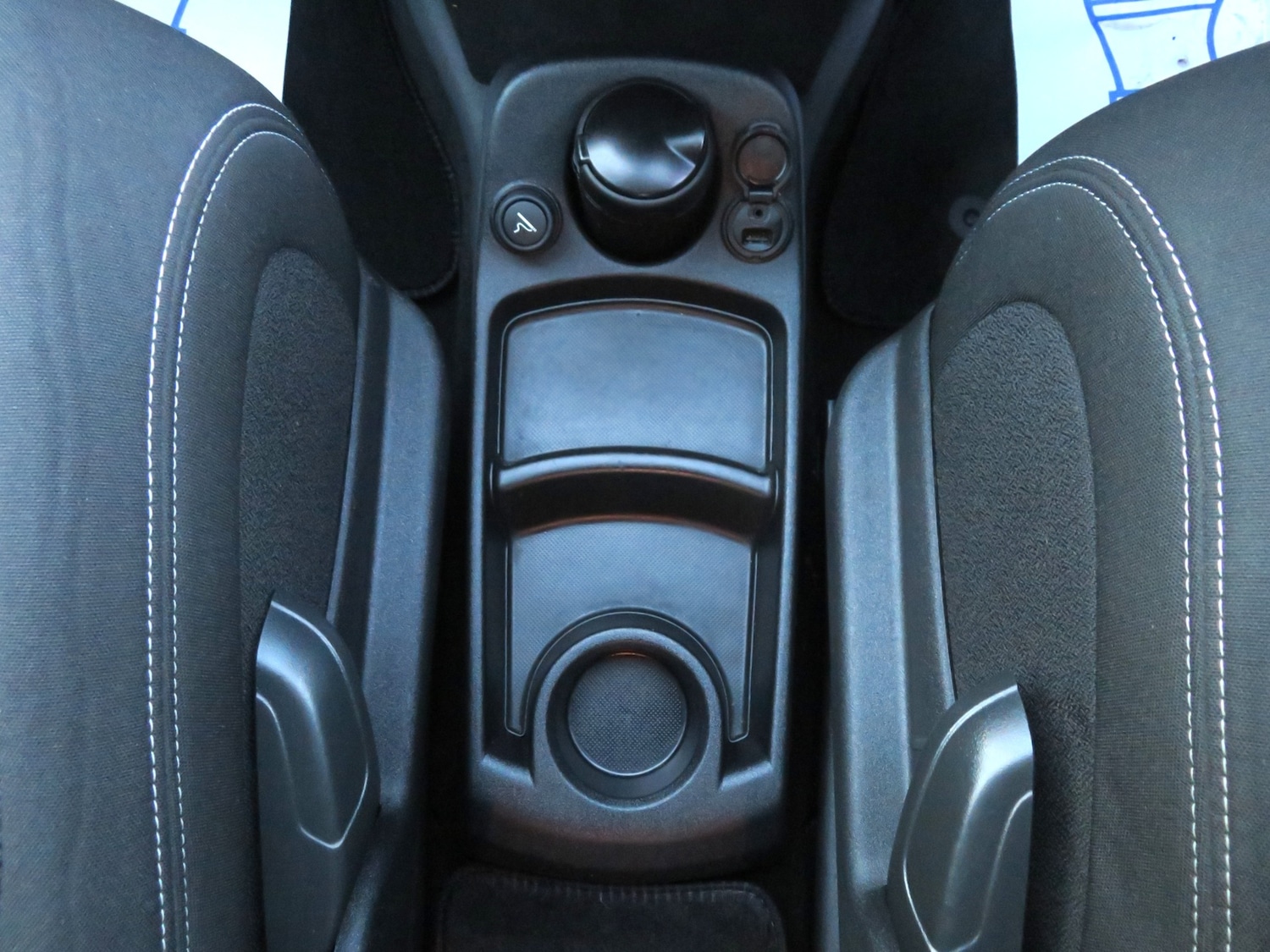 Used Citroen C4 Picasso 2011 for sale - 76792670: Photo 17