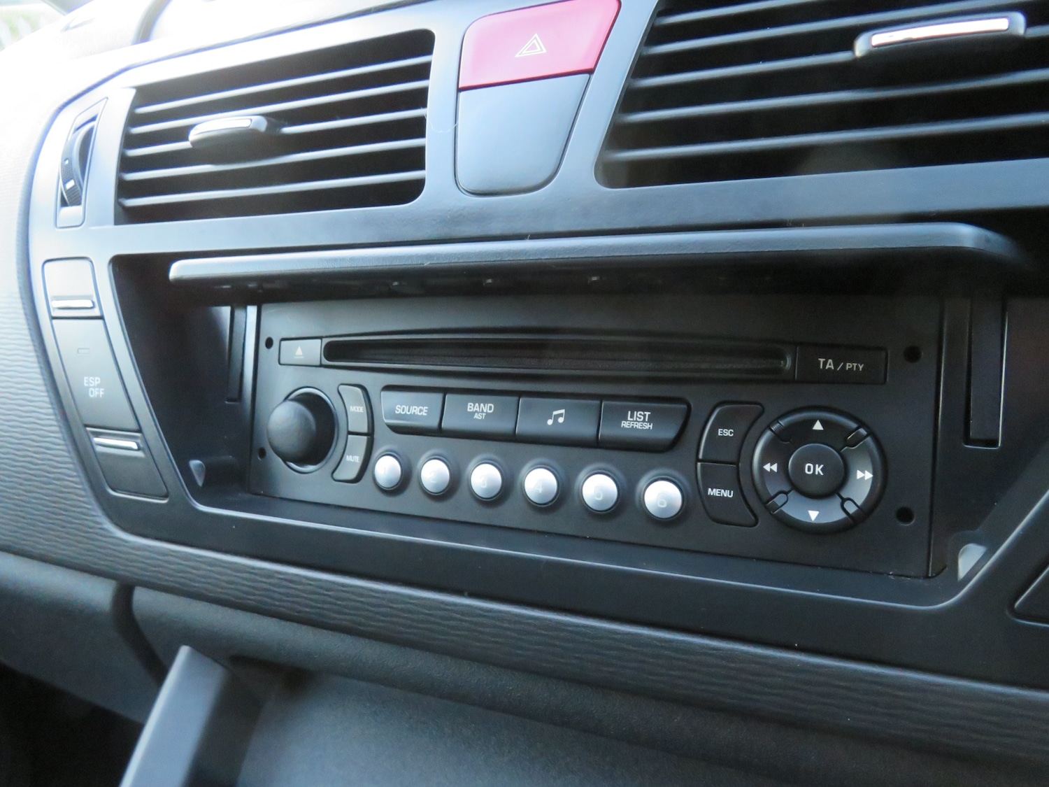 Used Citroen C4 Picasso 2011 for sale - 76792670: Photo 21