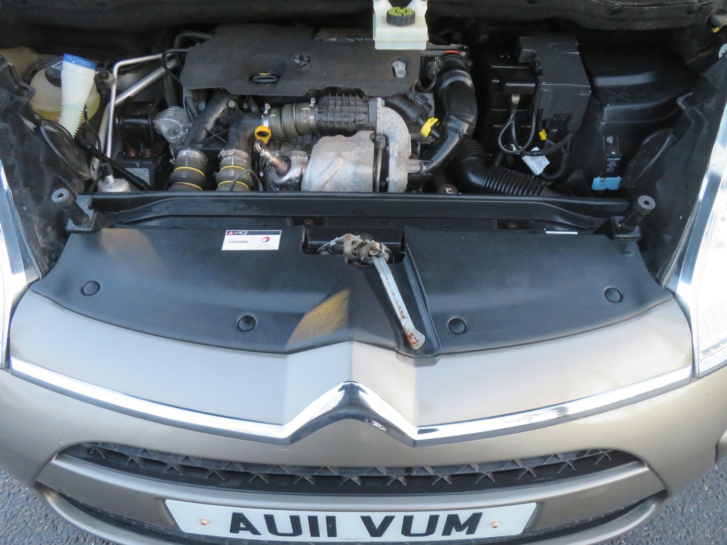 Used Citroen C4 Picasso 2011 for sale - 76792670: Photo 31