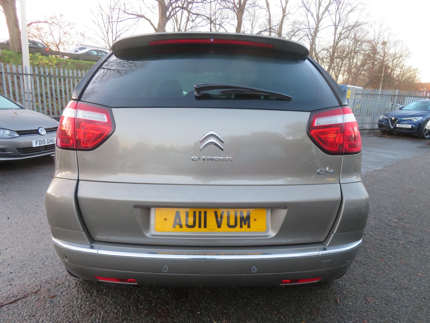 Used Citroen C4 Picasso 2011 for sale - 76792670: Photo 6