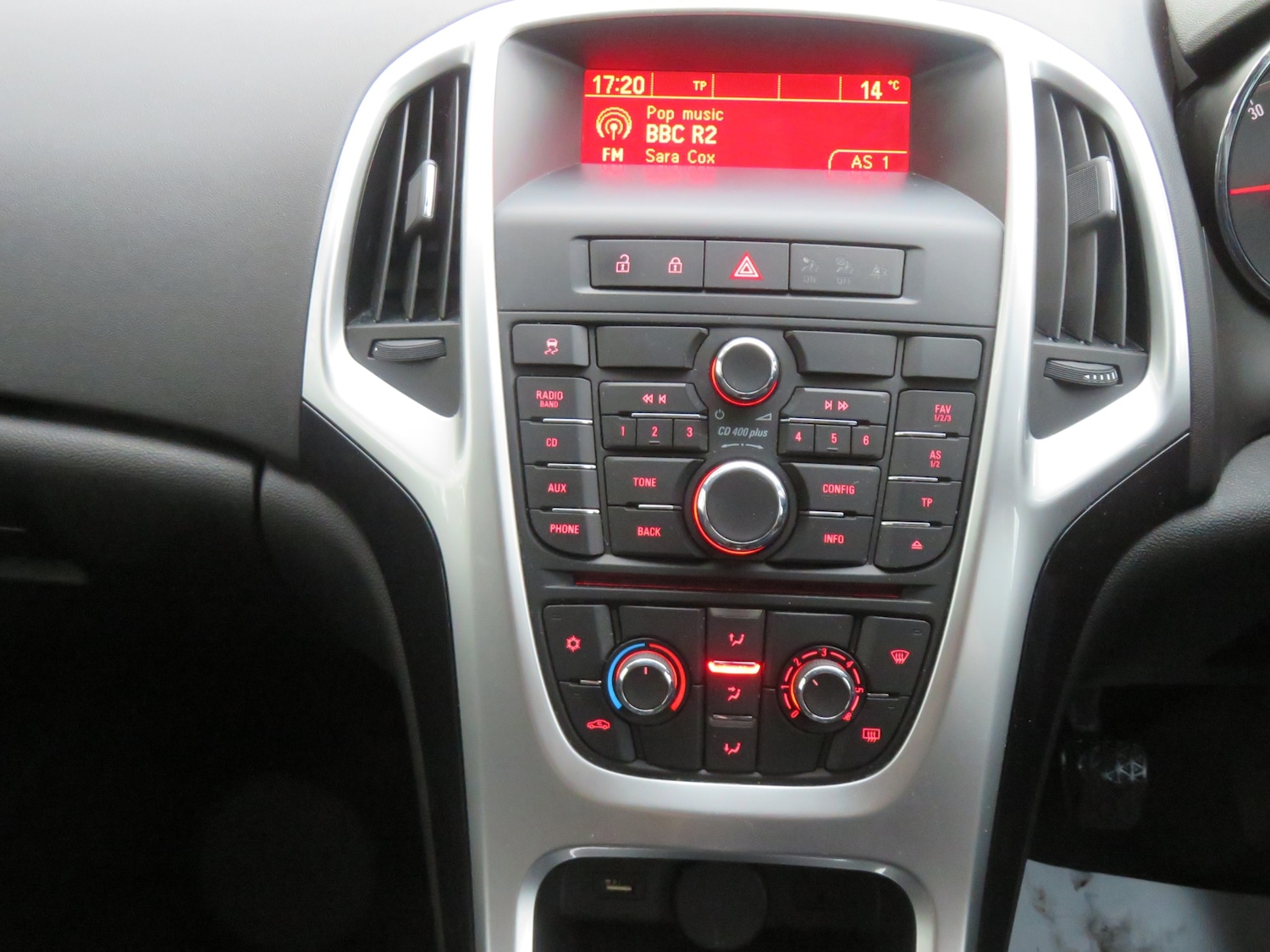 Used Vauxhall Astra 2015 for sale - 76293451: Photo 15