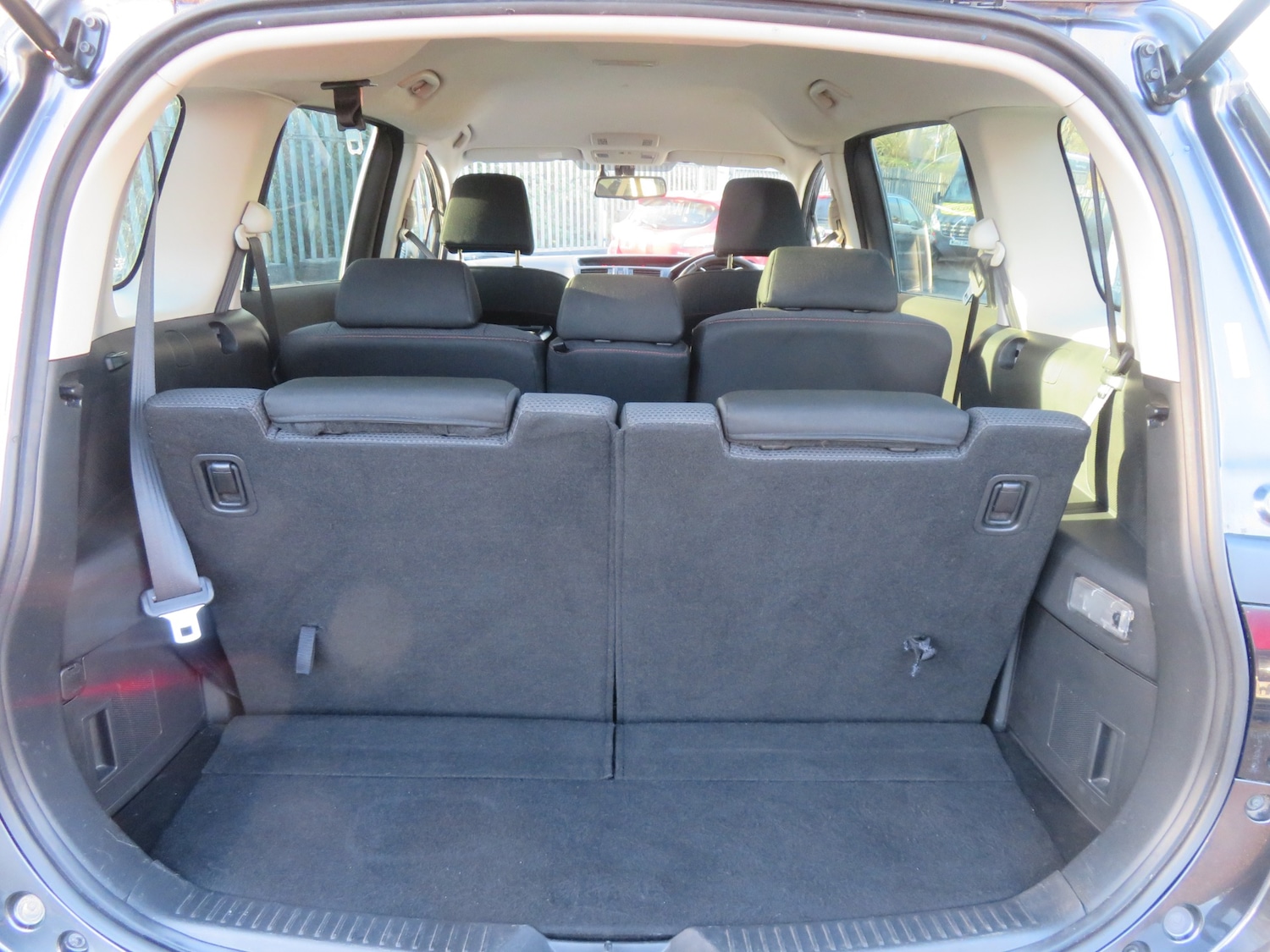 Used Mazda Mazda5 2013 for sale - 77228503: Photo 9