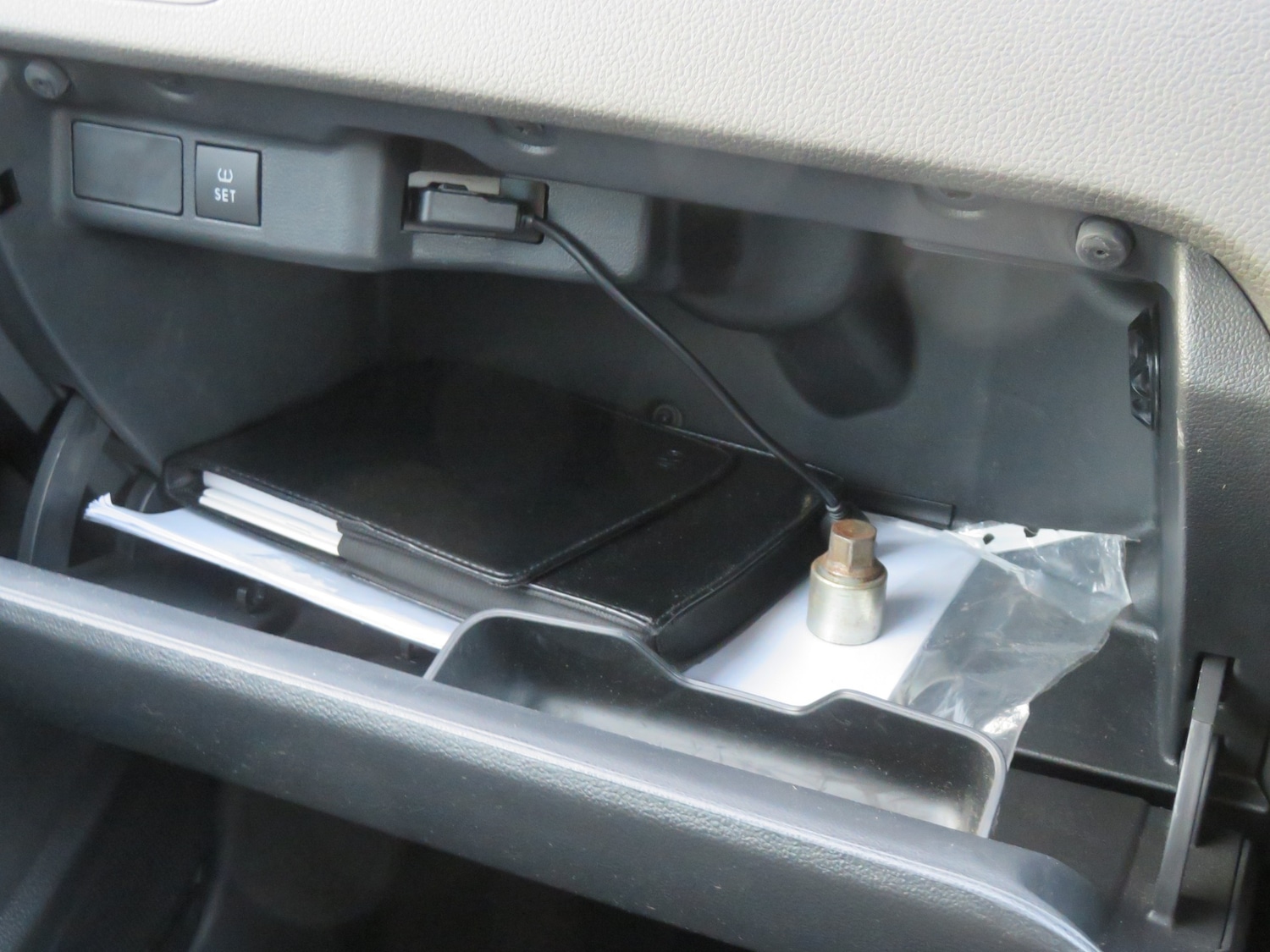 Used Volkswagen Polo 2011 for sale - 76934899: Photo 20