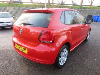 Used Volkswagen Polo 2011 for sale - 76934899: Photo