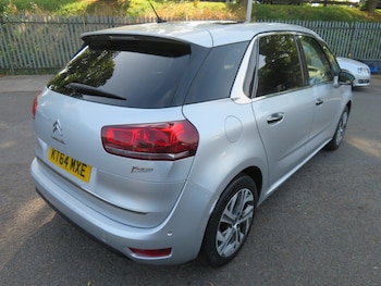 Used Citroen C4 Picasso 2015 for sale - 75561681: Photo