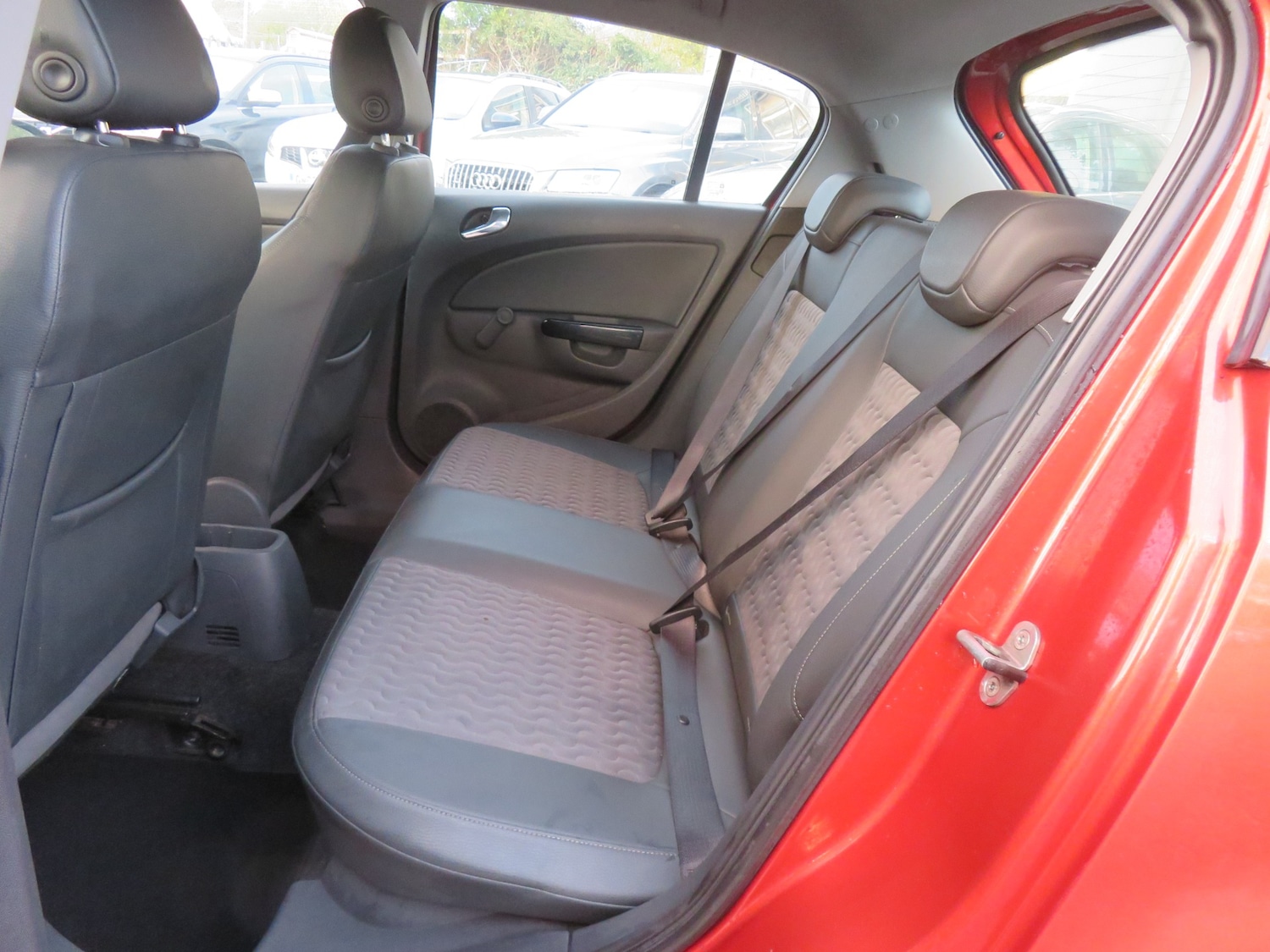 Used Vauxhall Corsa 2013 for sale - 76670082: Photo 12