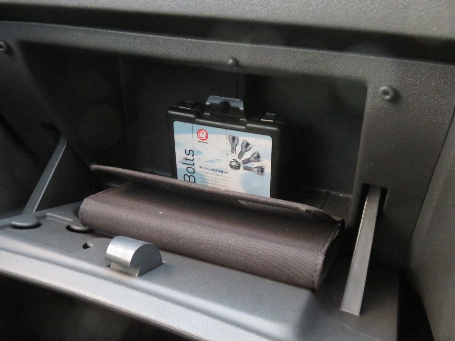 Used Vauxhall Corsa 2013 for sale - 76670082: Photo 17