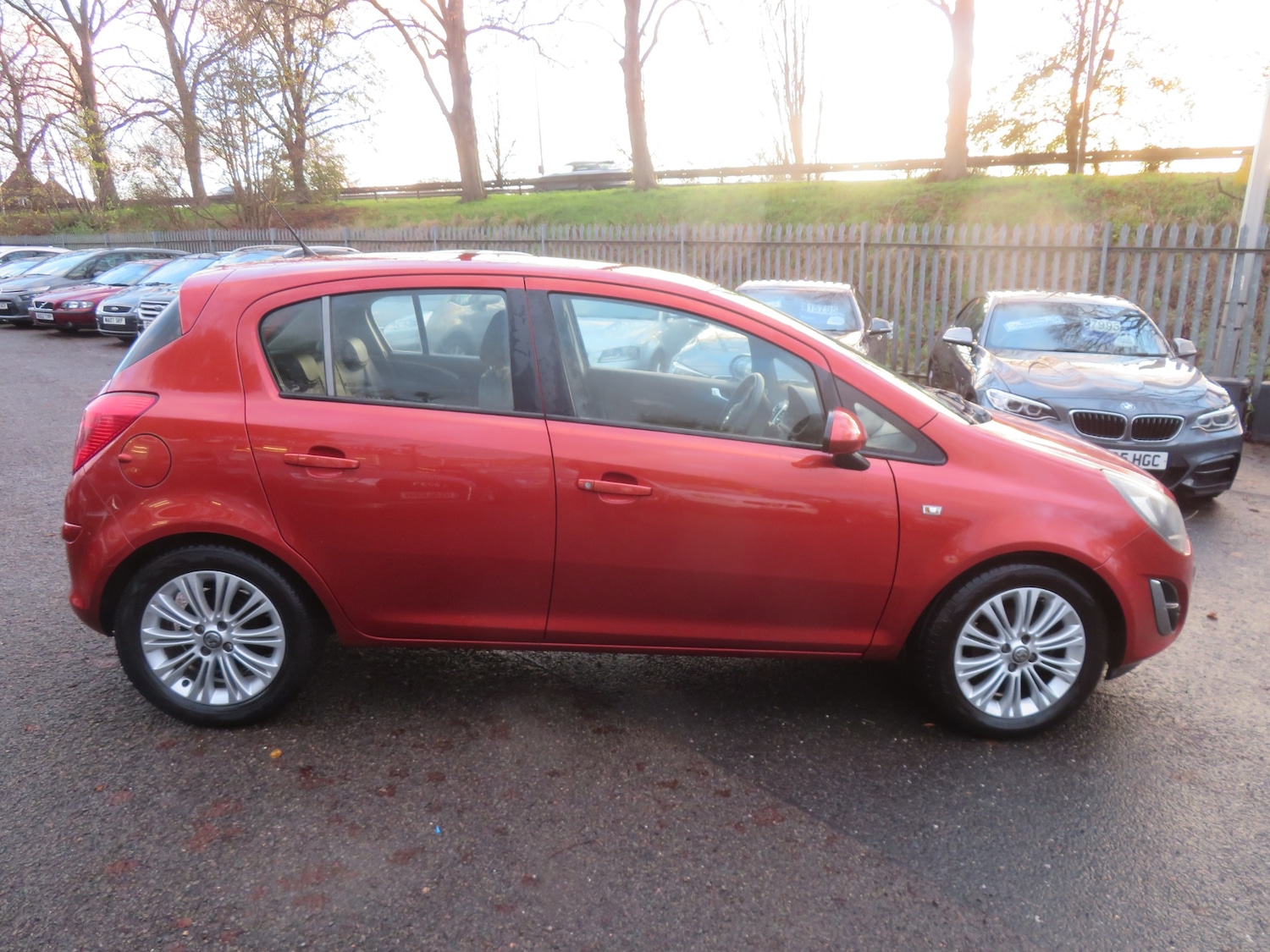 Used Vauxhall Corsa 2013 for sale - 76670082: Photo 3