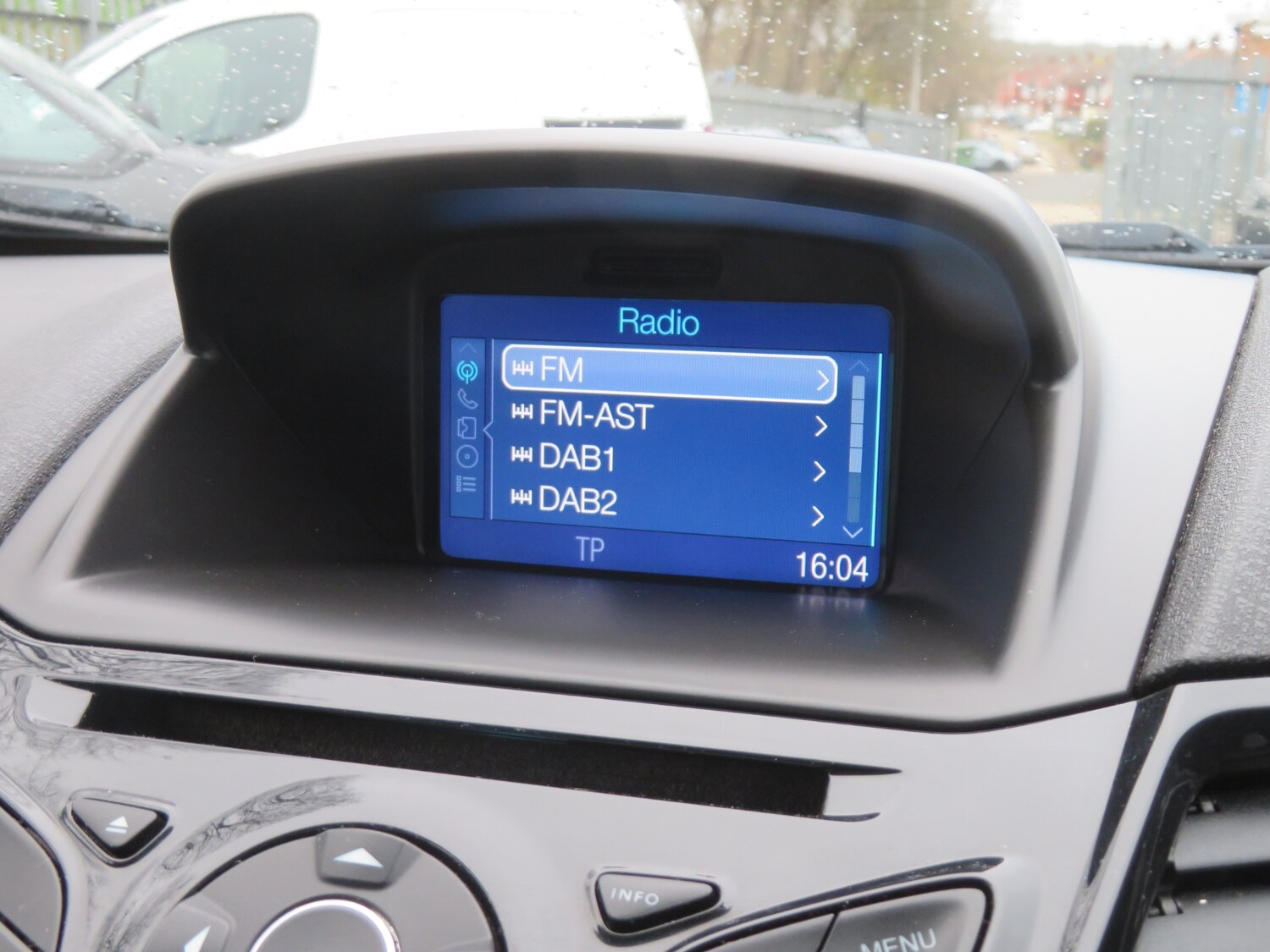 Used Ford Fiesta 2016 for sale - 77906851: Photo 18