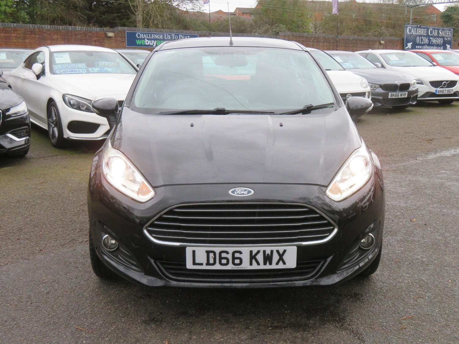 Used Ford Fiesta 2016 for sale - 77906851: Photo 2