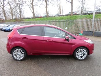 Used Ford Fiesta 2009 for sale - 77704261: Photo