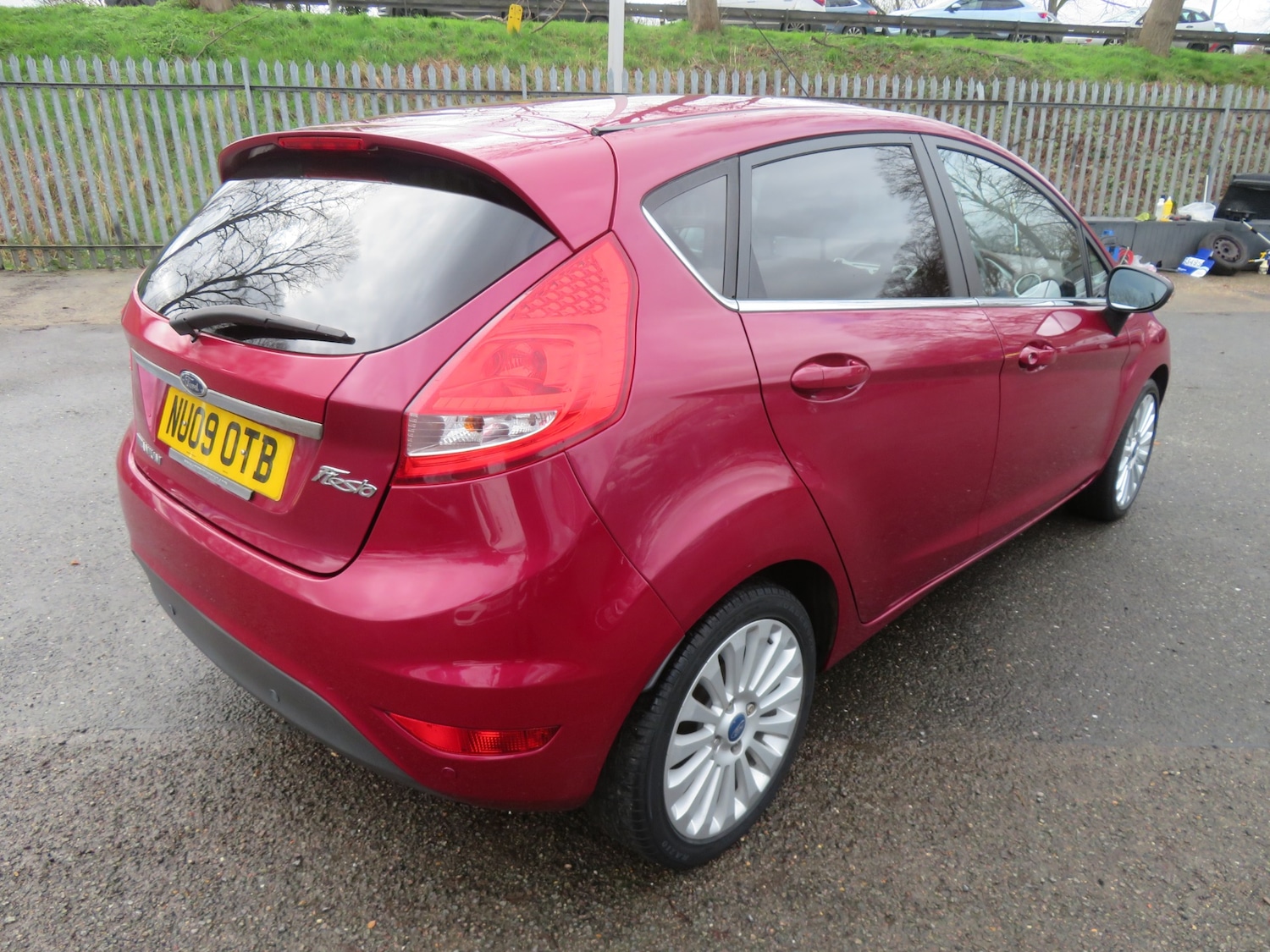 Used Ford Fiesta 2009 for sale - 77704261: Photo 4
