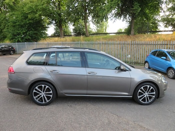 Used Volkswagen Golf 2015 for sale - 75375974: Photo