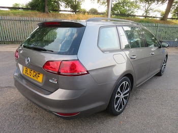 Used Volkswagen Golf 2015 for sale - 75375974: Photo