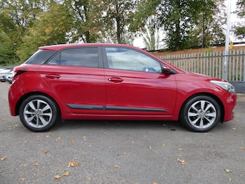 Used Hyundai i20 2015 for sale - 79761916: Photo